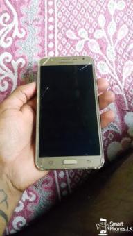 Samsung Galaxy J7