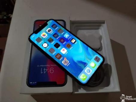 Apple I phone x 64gb