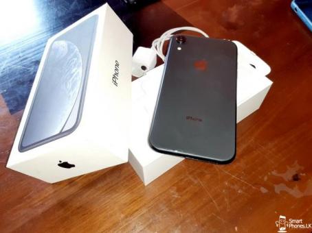 iPhone XR 64GB